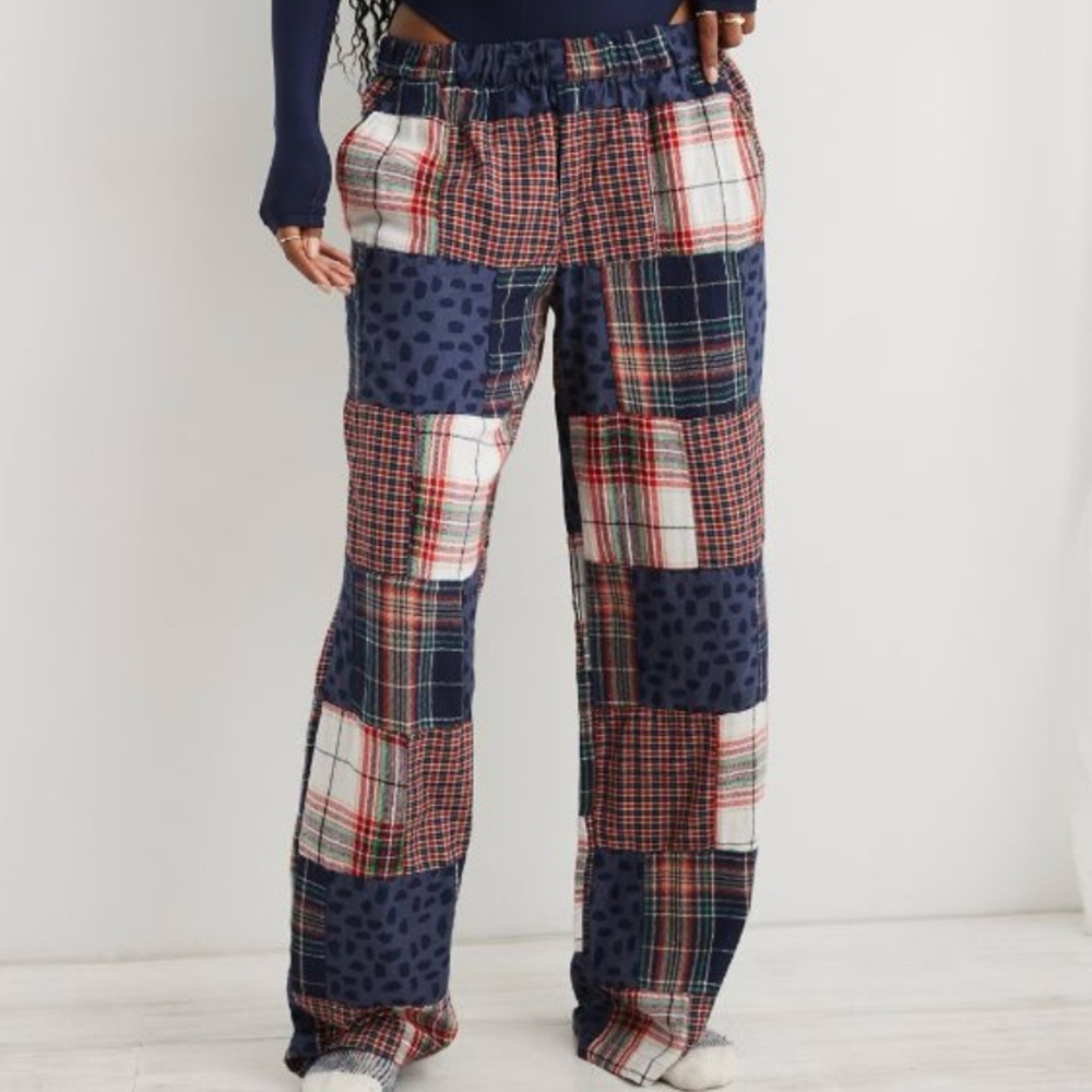 Aerie Flannel Skater Quilted Patchwork Pajama Pants - Women’s Size Medium Long